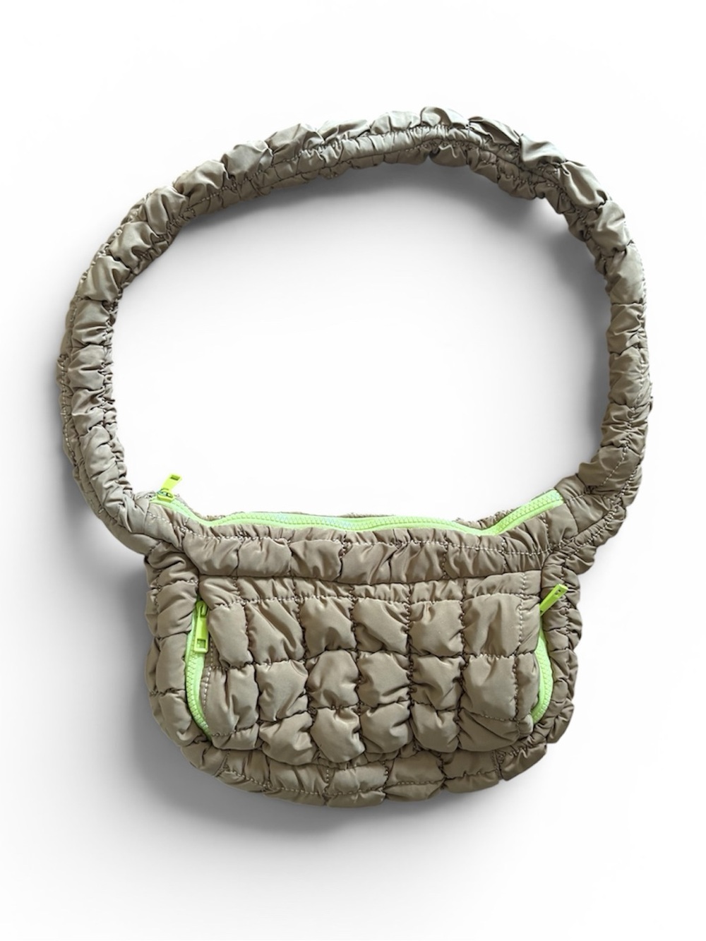 Urban Outfitters Max Pucker Quilted Crossbody Bag 🤎